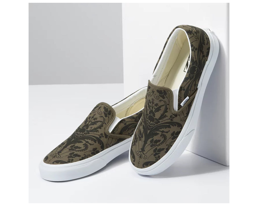 Vans Classic Slip On Skull Tapestry Grape Leaf Canvas Shoes Men's Size 12  NEW